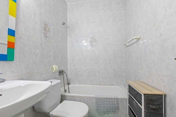 Image No.36-6 Bed Villa for sale