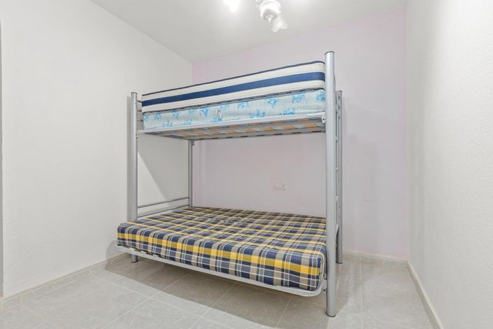 Image No.37-6 Bed Villa for sale