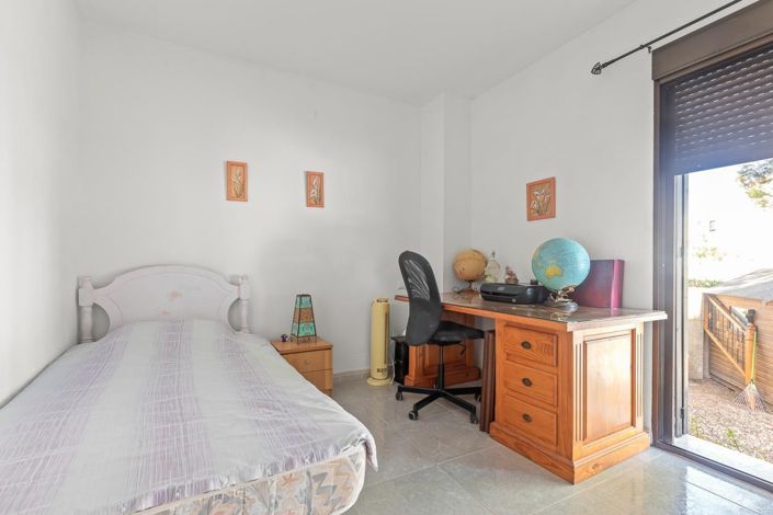 Image No.40-6 Bed Villa for sale