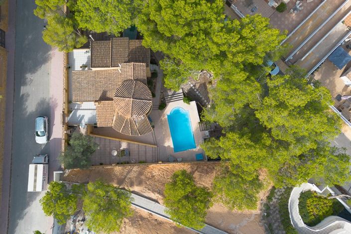 Image No.50-6 Bed Villa for sale