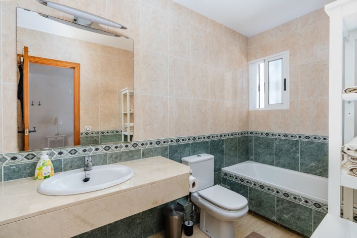 Image No.16-Maison de ville de 6 chambres à vendre à Gran Alacant