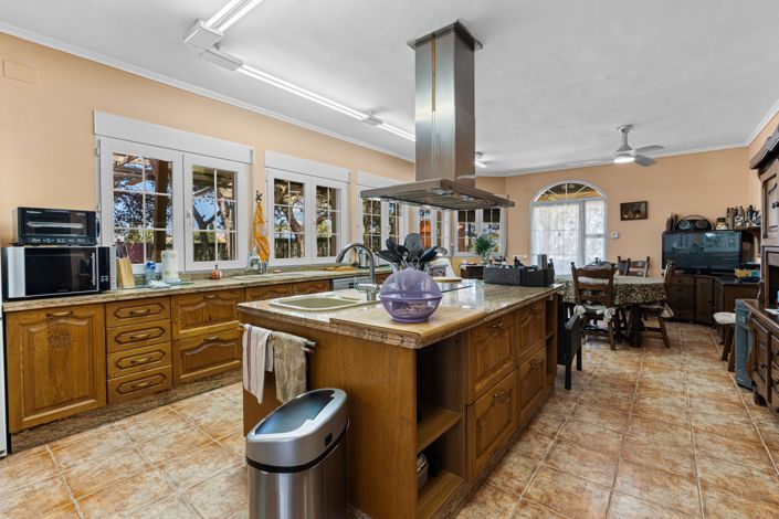 Image No.10-Villa de 8 chambres à vendre à L'Altet