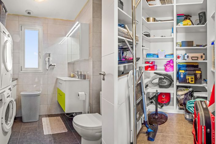 Image No.33-4 Bed Penthouse for sale