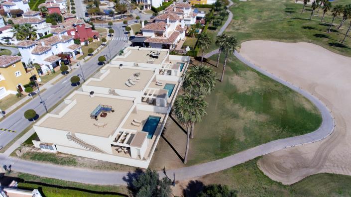 Image No.8-4 Bed Villa / Detached for sale