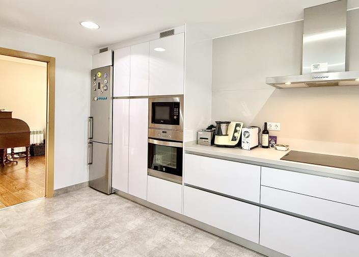 Image No.17-4 Bed Villa / Detached for sale