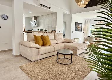 Photo-10-9-25--13-38-05