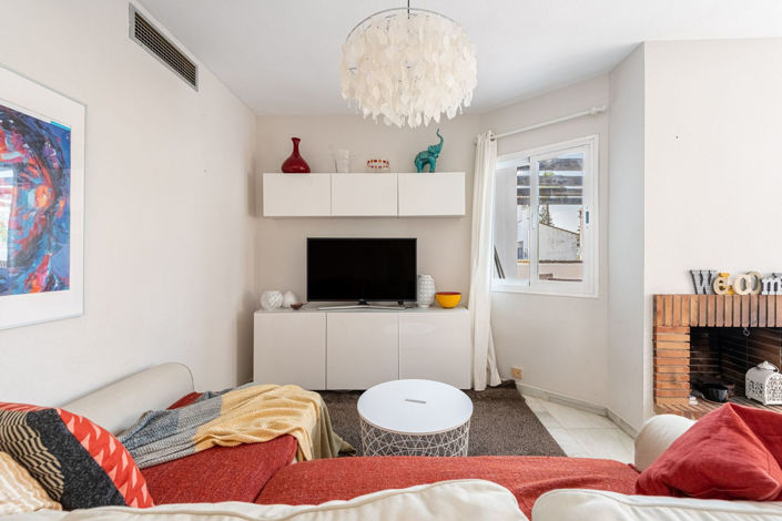 Image No.7-1 Bed Property for sale