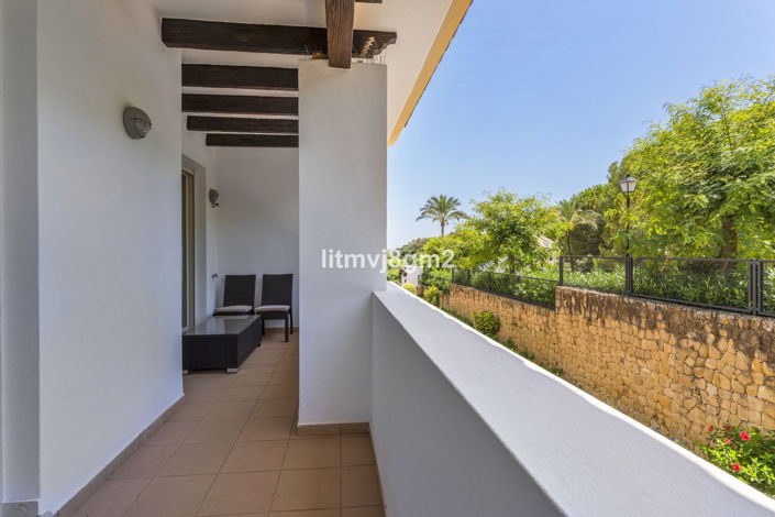 Image No.20-3 Bed House for sale