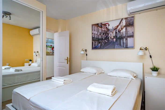 Image No.17-2 Bed Apartment for sale