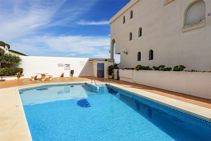 Image No.22-2 Bed Apartment for sale