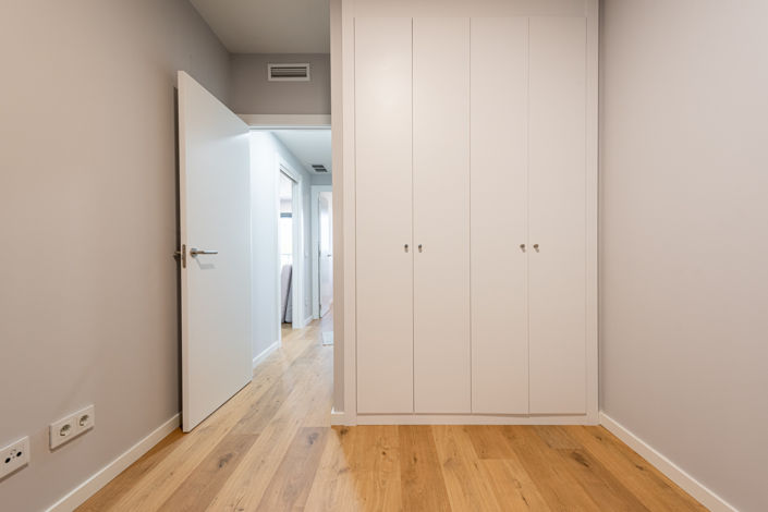 Image No.17-3 Bed Apartment for sale