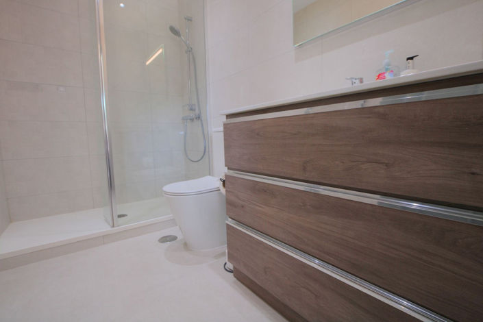 Image No.14-2 Bed Duplex for sale