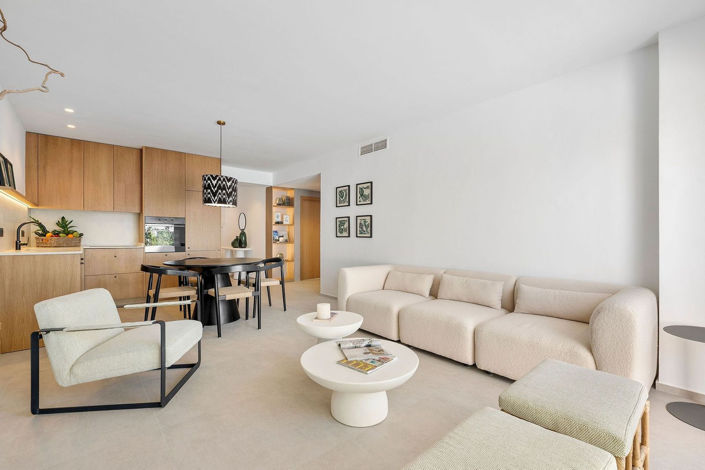 Image No.3-3 Bed Property for sale