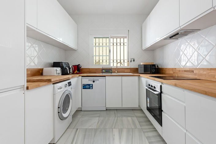 Image No.10-Villa de 4 chambres à vendre à Estepona