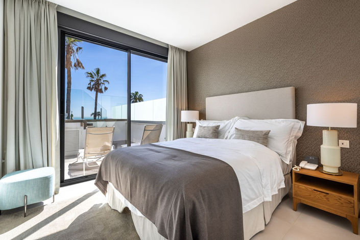 Image No.20-2 Bed Property for sale