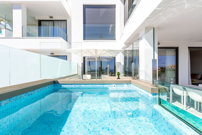 Image No.4-2 Bed Property for sale