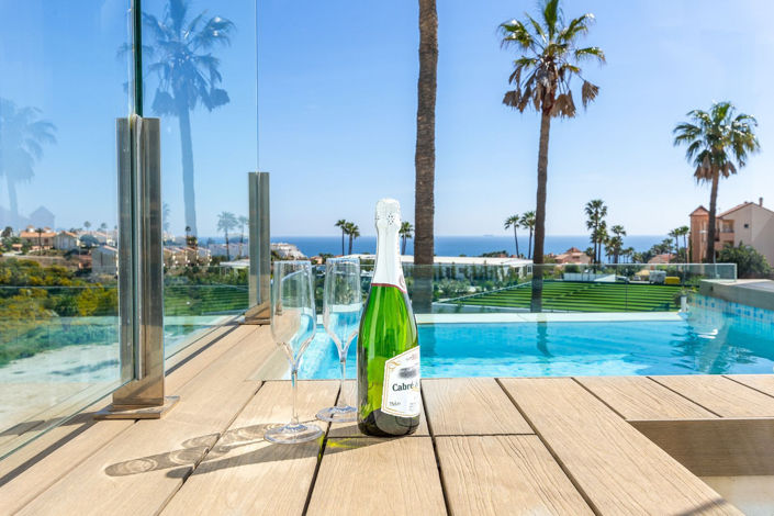 Image No.6-2 Bed Property for sale