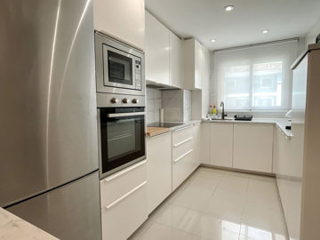 b98le8d7m9k3degpefzhs0lif8u4xzvzhwxtmggyekxx9