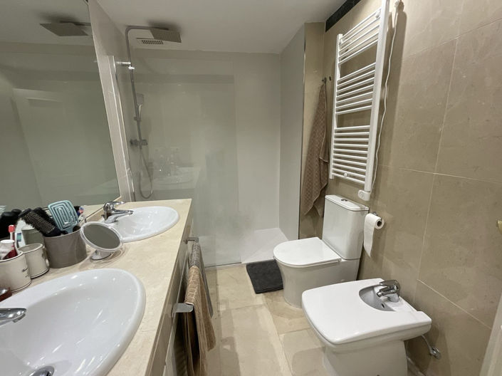 Image No.20-3 Bed Apartment for sale