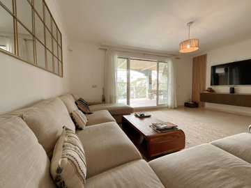 b98le8d7m9k3degpefzhs0lif8u4xzvzhwxtmggyekxx9