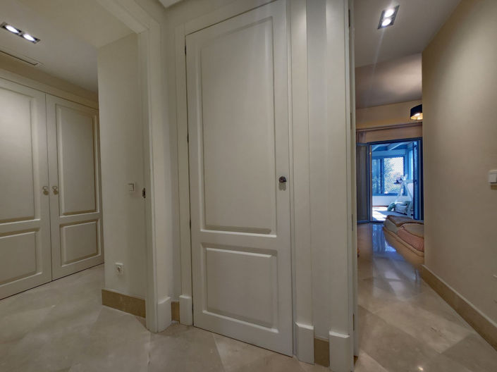 Image No.15-2 Bed Property for sale