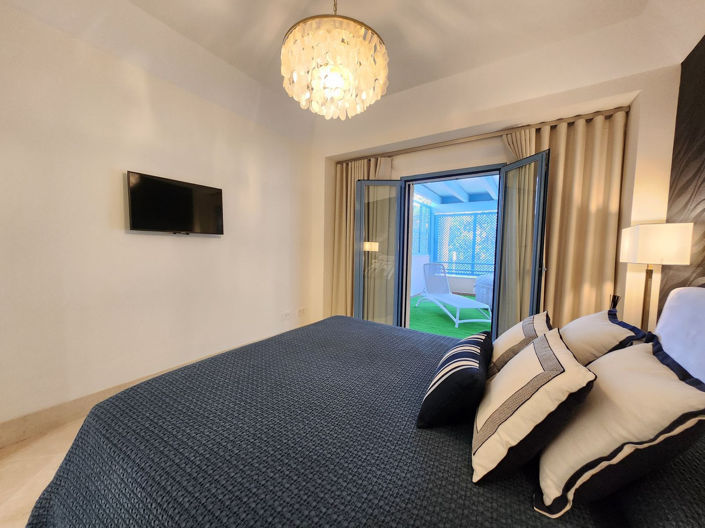 Image No.24-2 Bed Property for sale