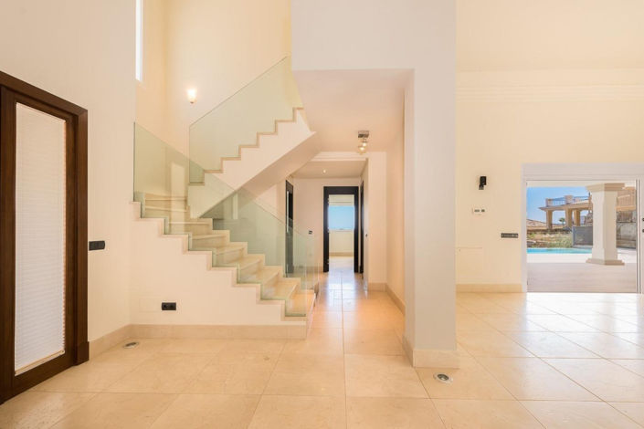 Image No.12-4 Bed Villa for sale