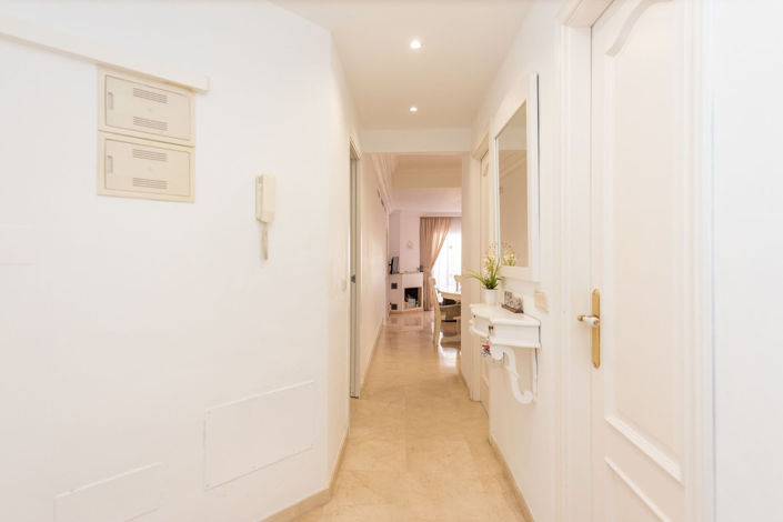 Image No.12-3 Bed Apartment for sale