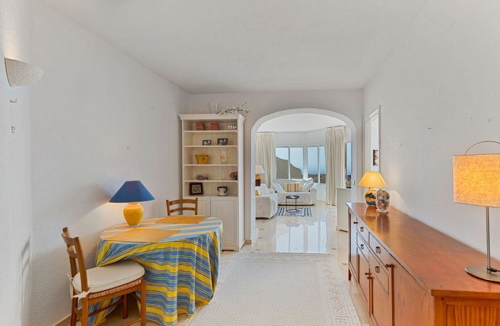 Image No.6-2 Bed Property for sale