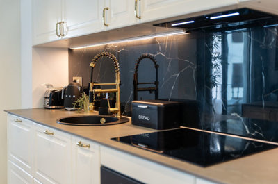 b98le8d7m9k3degpefzhs0lif8u4xzvzhwxtmggyekxx9