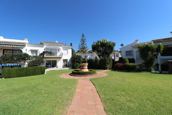 Image No.21-2 Bed Property for sale