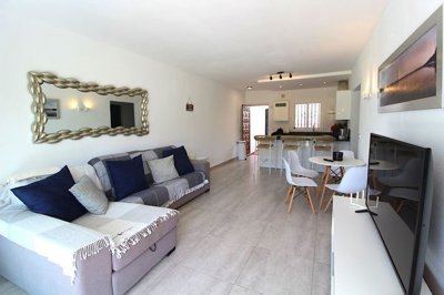 b98le8d7m9k3degpefzhs0lif8u4xzvzhwxtmggyekxx9