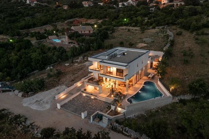 Image No.12-Propriété de 6 chambres à vendre à Croatie