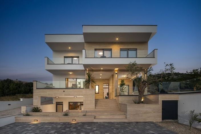 Image No.7-Propriété de 6 chambres à vendre à Croatie