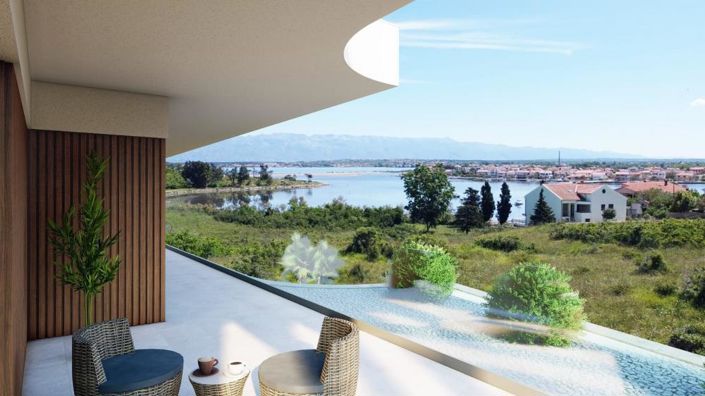 Image No.10-4 Bed Property for sale