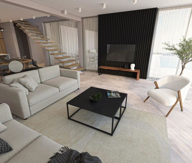 Image No.17-4 Bed Property for sale