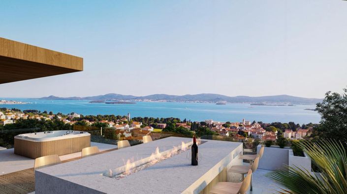 Image No.18-3 Bed Property for sale