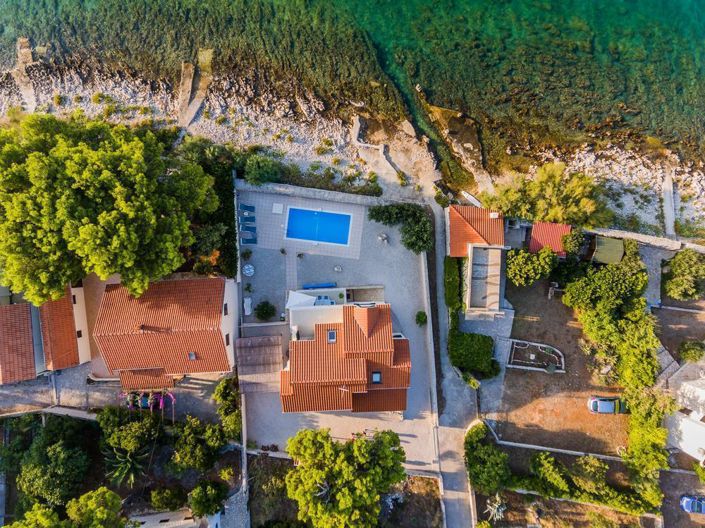 Image No.15-4 Bed Property for sale