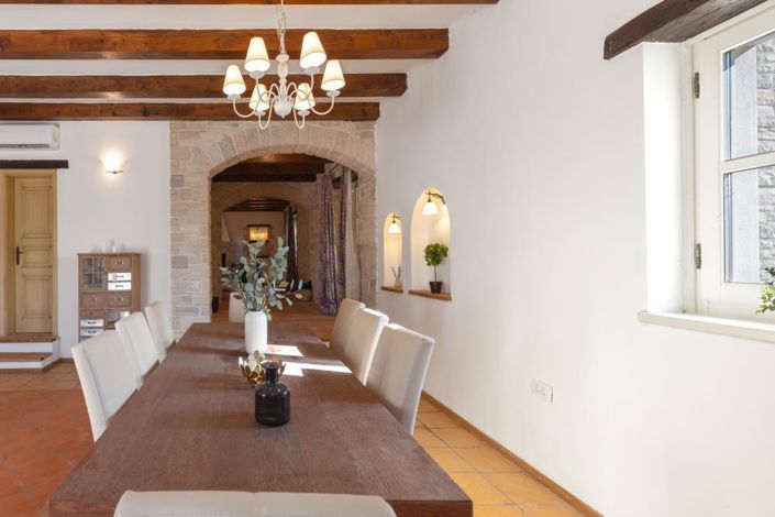 Image No.11-Propriété à vendre à Tinjan