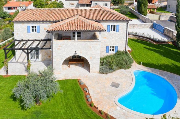 Image No.12-Propriété à vendre à Tinjan