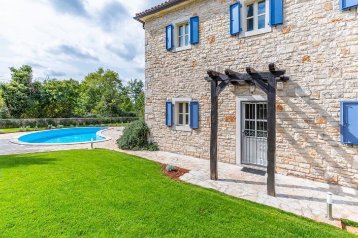 Image No.5-Propriété à vendre à Tinjan