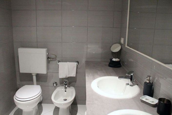 Image No.12-Propriété de 10 chambres à vendre à Umag