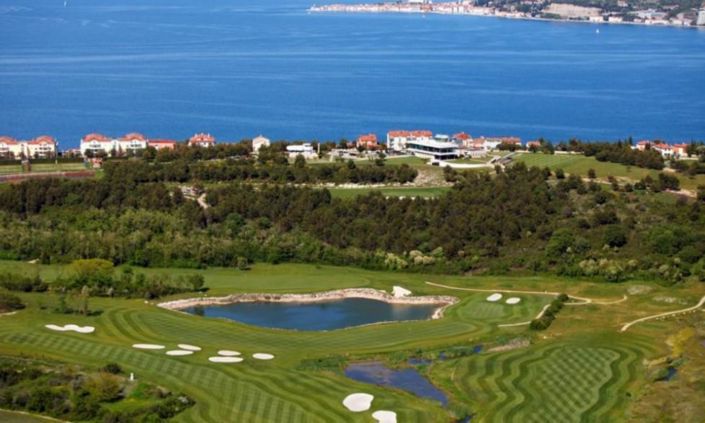 Image No.16-Propriété de 10 chambres à vendre à Umag