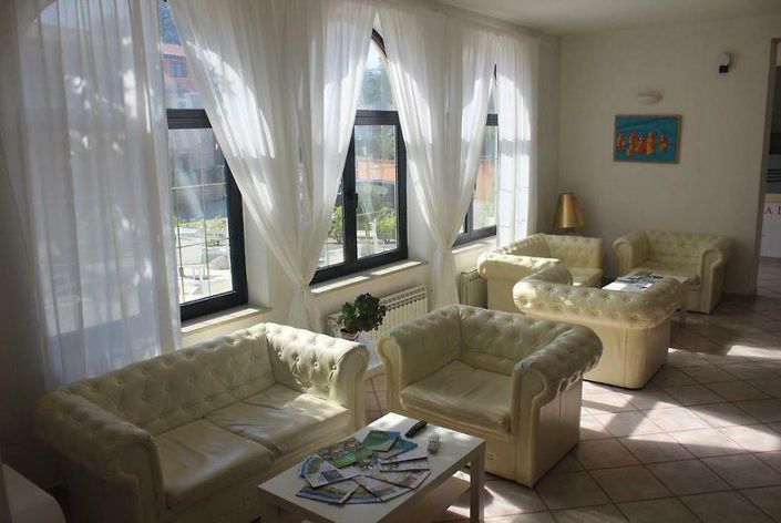 Image No.7-Propriété de 10 chambres à vendre à Umag