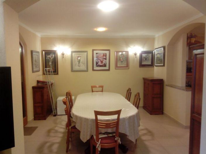 Image No.9-Propriété de 3 chambres à vendre à Baška