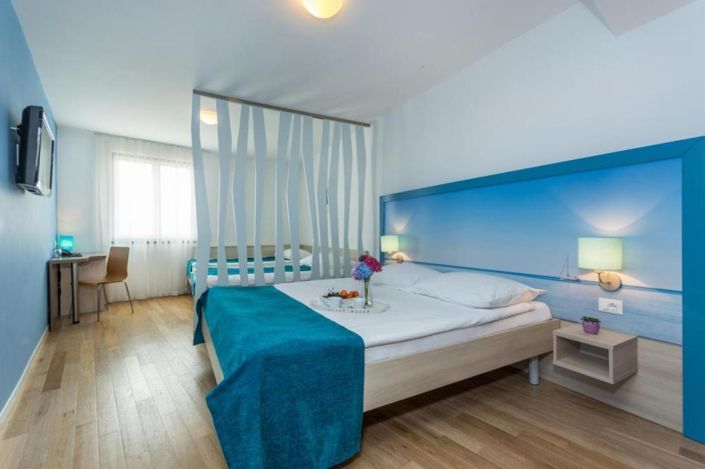 Image No.3-Propriété de 8 chambres à vendre à Porec