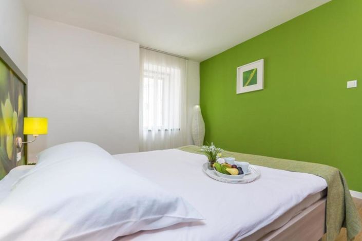 Image No.5-Propriété de 8 chambres à vendre à Porec