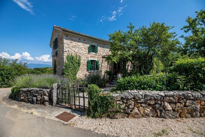 Image No.23-Propriété de 6 chambres à vendre à Dobrinj