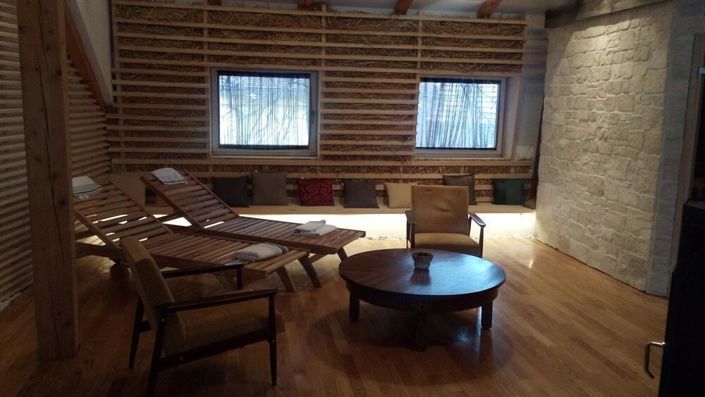 Image No.15-21 Bed Property for sale