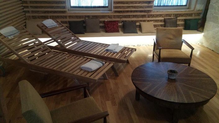 Image No.16-21 Bed Property for sale